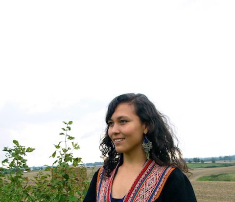 tania_marika.jpg