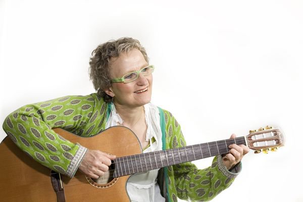 gitte_gitarr.jpg